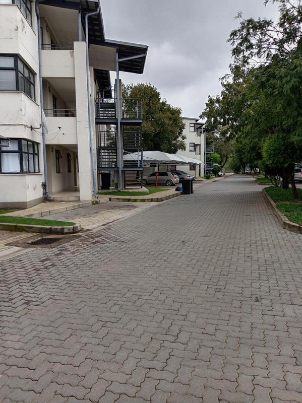 2 Bedroom Property for Sale in Eveleigh Gauteng