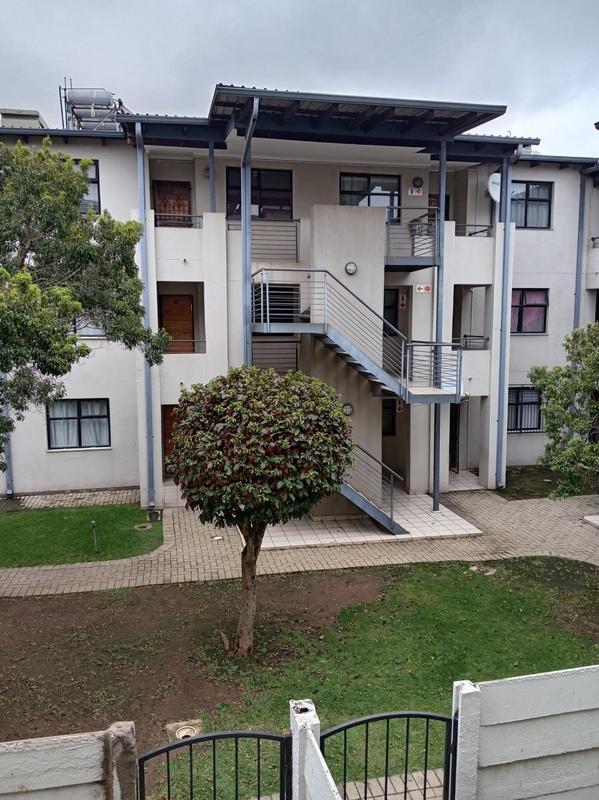 2 Bedroom Property for Sale in Eveleigh Gauteng