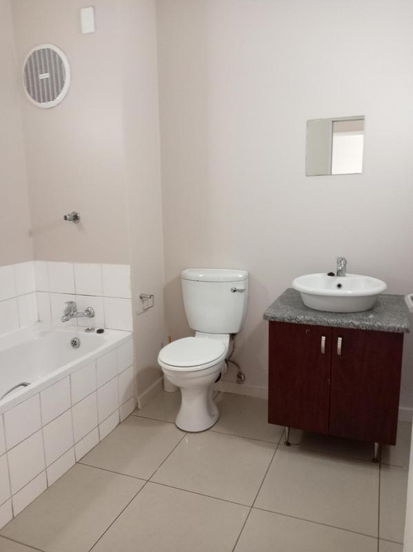 2 Bedroom Property for Sale in Eveleigh Gauteng
