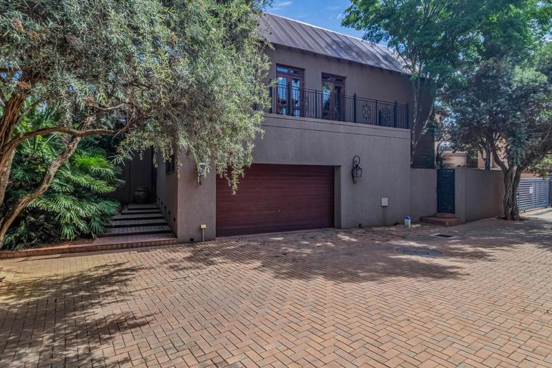 4 Bedroom Property for Sale in Bedfordview Gauteng