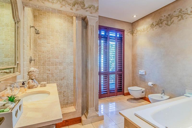 4 Bedroom Property for Sale in Bedfordview Gauteng