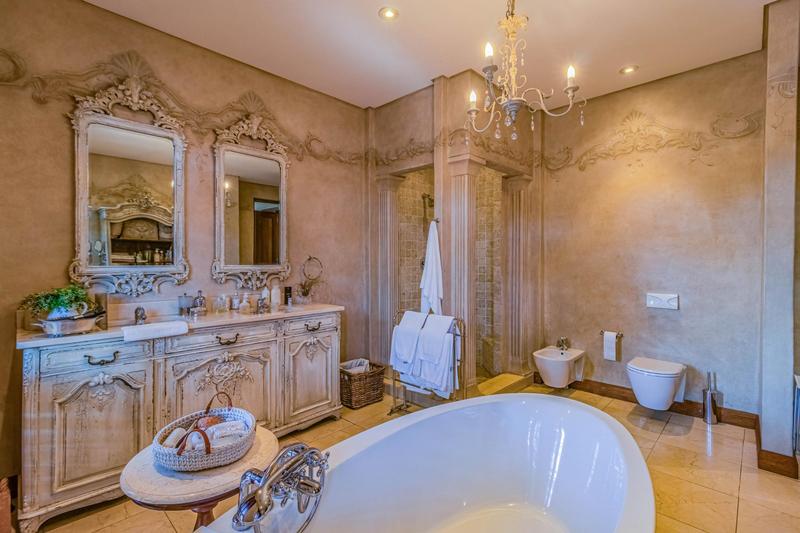 4 Bedroom Property for Sale in Bedfordview Gauteng