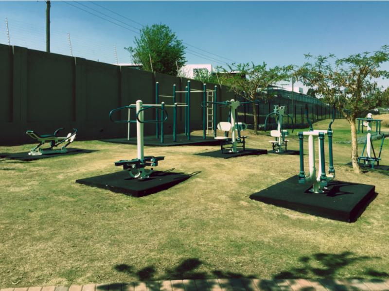 To Let 1 Bedroom Property for Rent in Fourways Gauteng