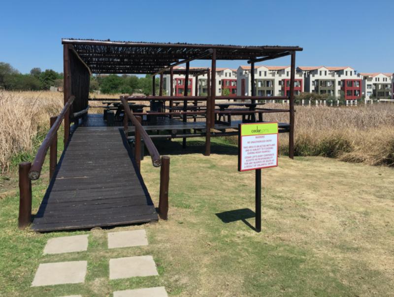 To Let 1 Bedroom Property for Rent in Fourways Gauteng