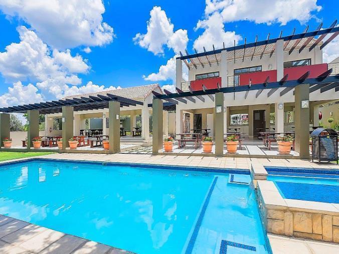 To Let 1 Bedroom Property for Rent in Fourways Gauteng