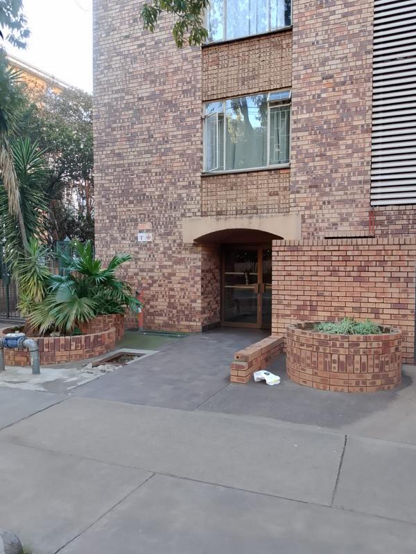 To Let 2 Bedroom Property for Rent in Sunnyside Gauteng