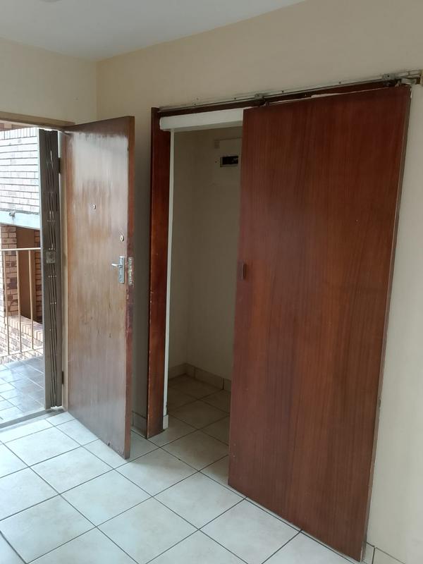 To Let 2 Bedroom Property for Rent in Sunnyside Gauteng