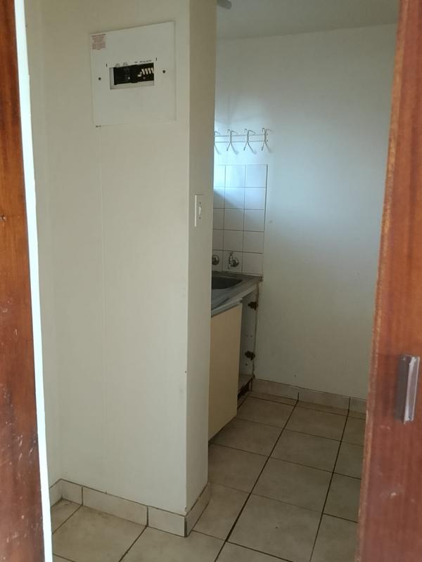 To Let 2 Bedroom Property for Rent in Sunnyside Gauteng