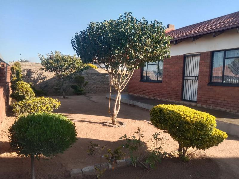 2 Bedroom Property for Sale in Soshanguve H Gauteng