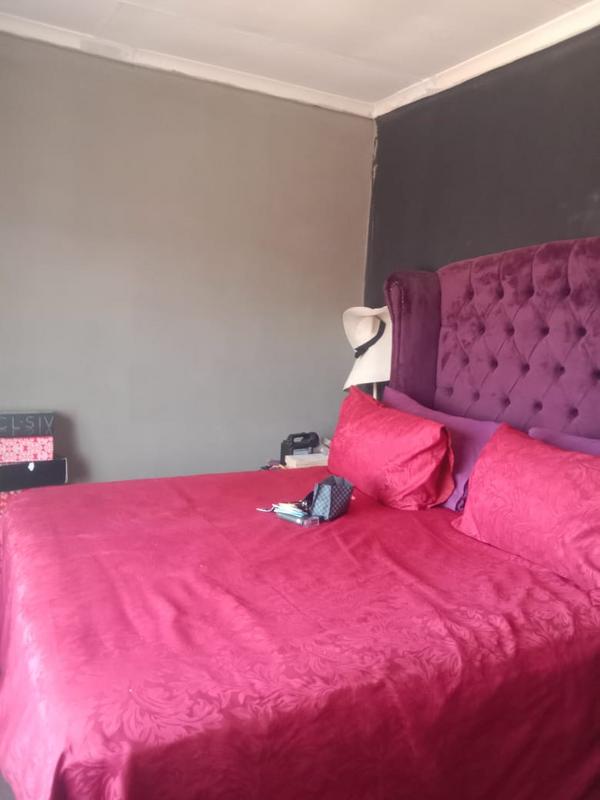 2 Bedroom Property for Sale in Soshanguve H Gauteng