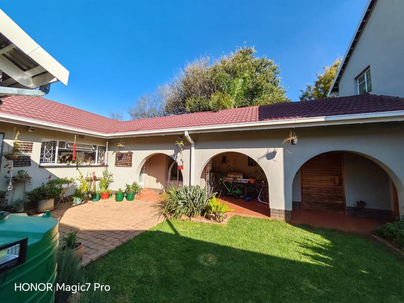 4 Bedroom Property for Sale in Vanderbijlpark SE Gauteng