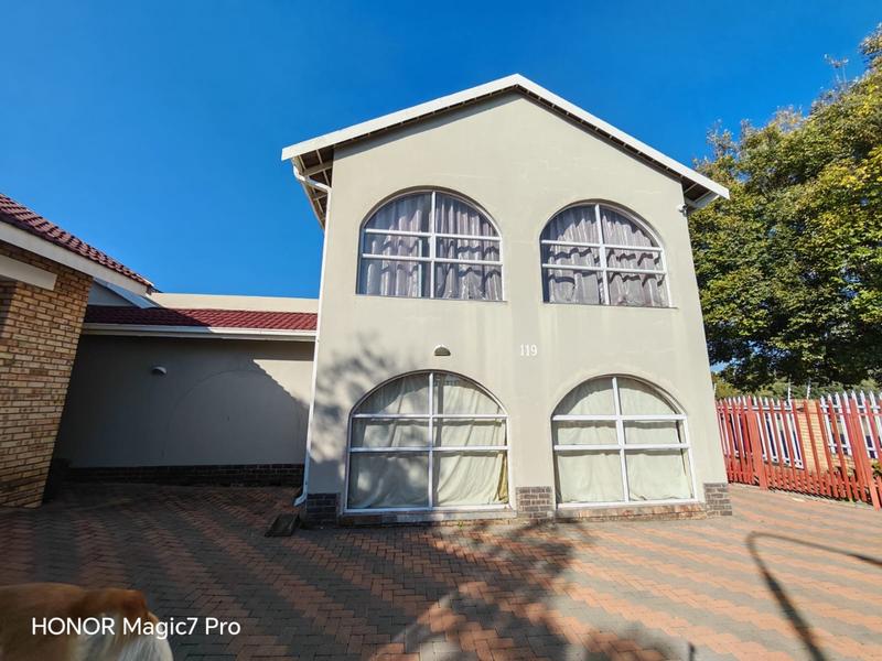 4 Bedroom Property for Sale in Vanderbijlpark SE Gauteng