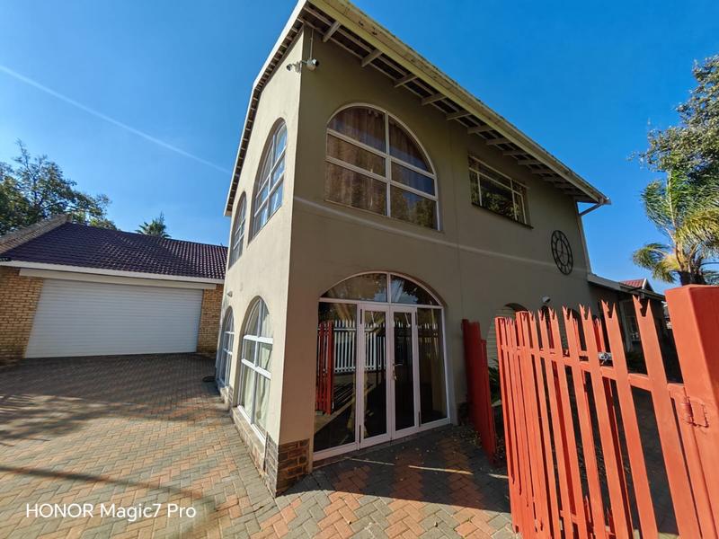 4 Bedroom Property for Sale in Vanderbijlpark SE Gauteng