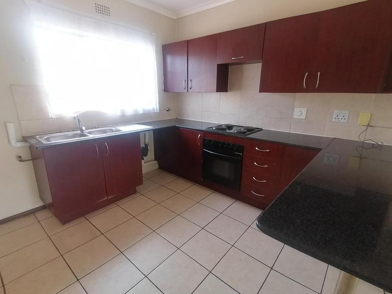 3 Bedroom Property for Sale in Sonneveld Gauteng