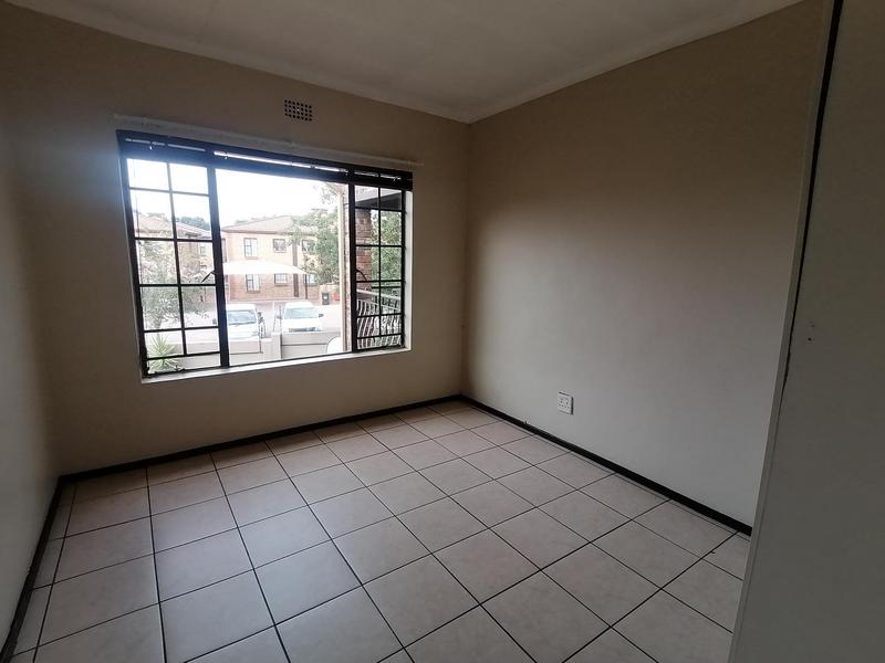 3 Bedroom Property for Sale in Sonneveld Gauteng