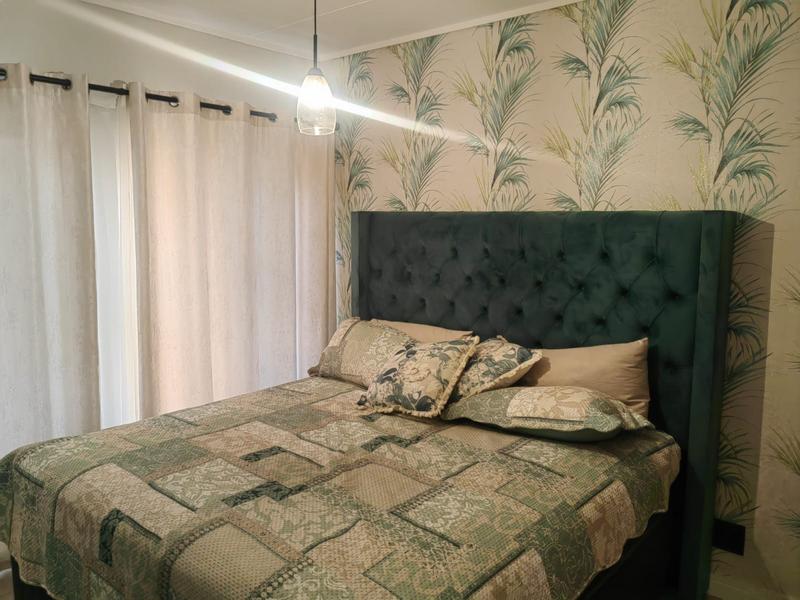 2 Bedroom Property for Sale in Mooikloof Gauteng