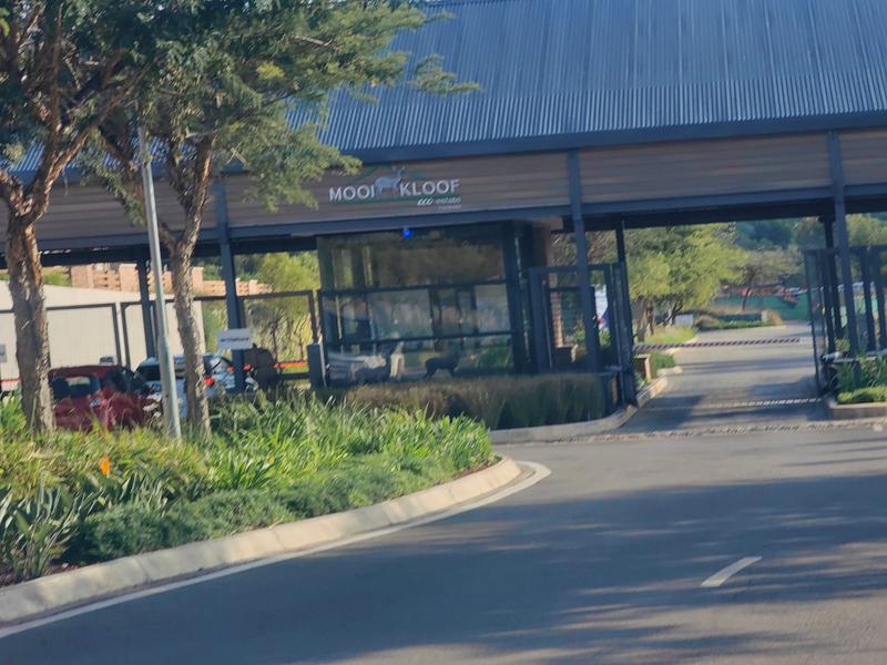 2 Bedroom Property for Sale in Mooikloof Gauteng