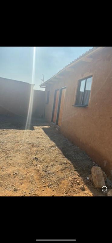 2 Bedroom Property for Sale in Mamelodi Gauteng