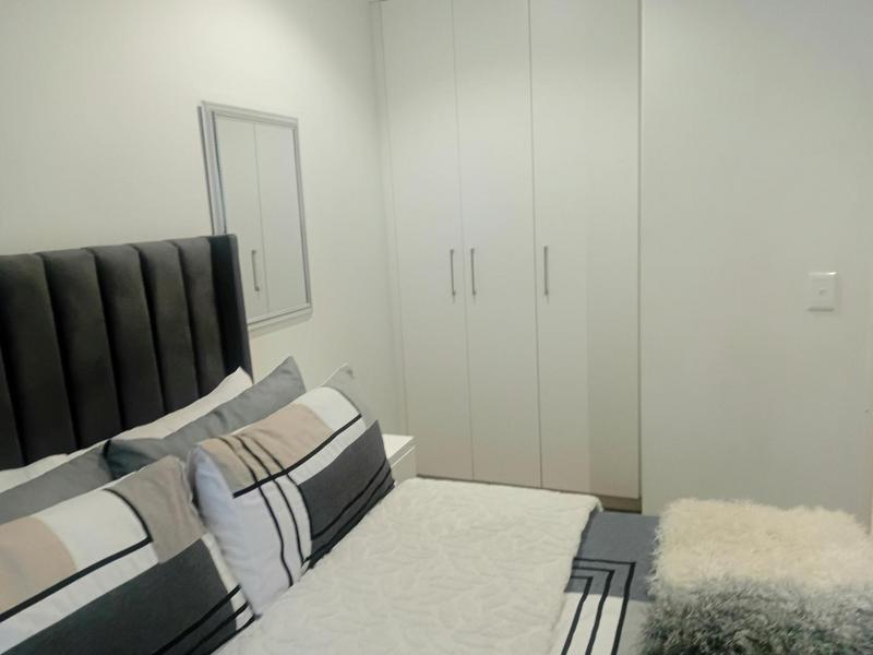 1 Bedroom Property for Sale in Sunninghill Gauteng