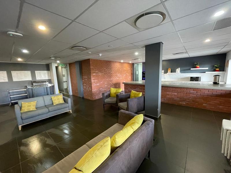 To Let Commercial Property for Rent in Die Hoewes Gauteng