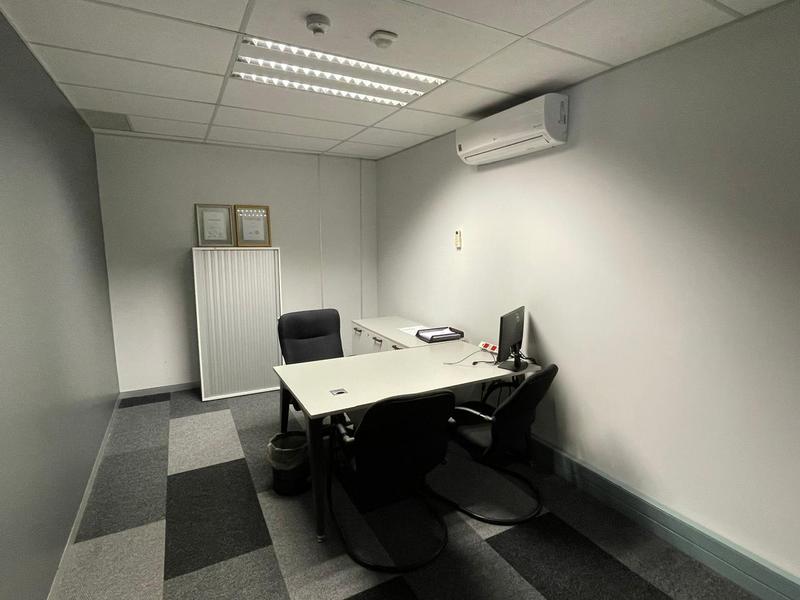 To Let Commercial Property for Rent in Die Hoewes Gauteng
