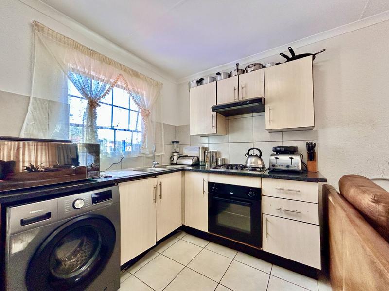 3 Bedroom Property for Sale in Heatherview Gauteng
