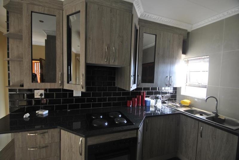 3 Bedroom Property for Sale in Dawn Park Gauteng