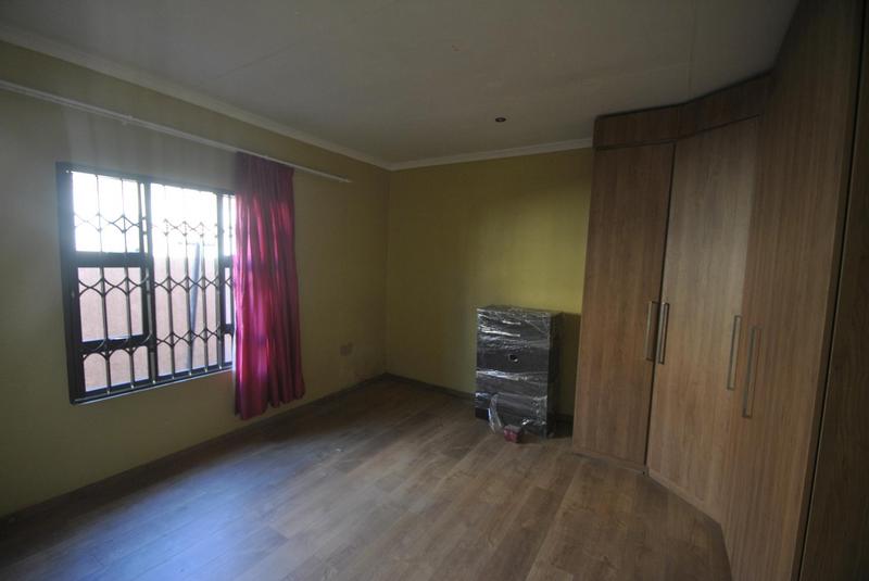 3 Bedroom Property for Sale in Dawn Park Gauteng