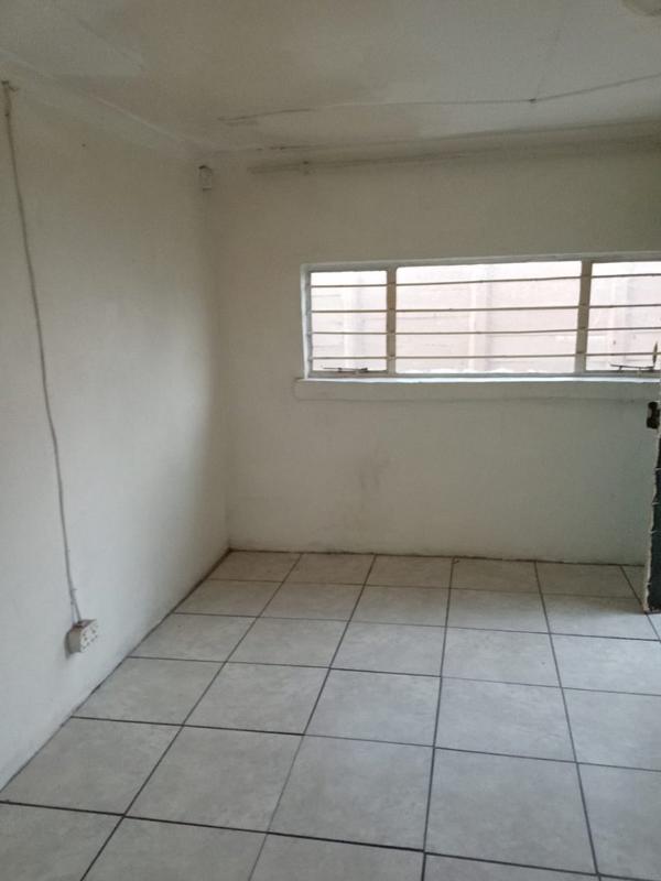 1 Bedroom Property for Sale in Greenhills Gauteng