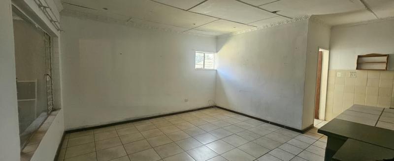 1 Bedroom Property for Sale in Greenhills Gauteng