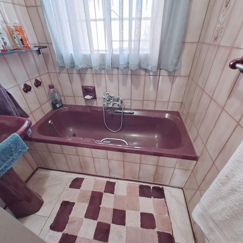 4 Bedroom Property for Sale in Gerdview Gauteng