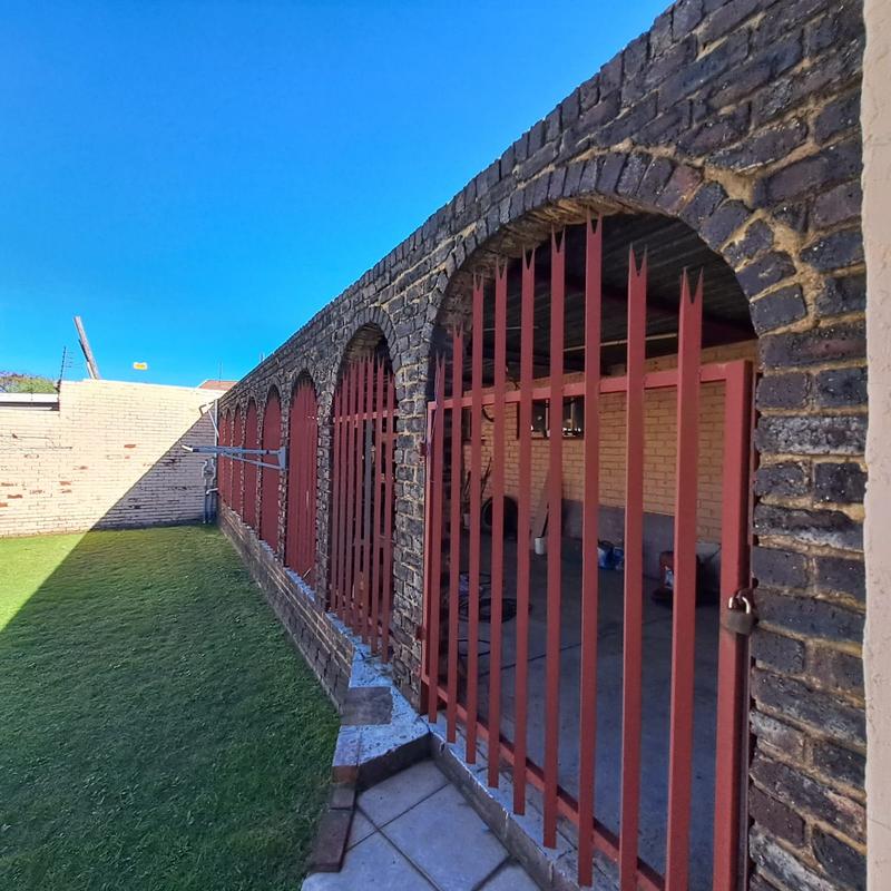 4 Bedroom Property for Sale in Gerdview Gauteng