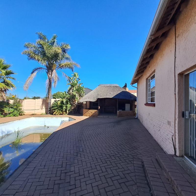 4 Bedroom Property for Sale in Gerdview Gauteng