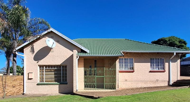 4 Bedroom Property for Sale in Gerdview Gauteng