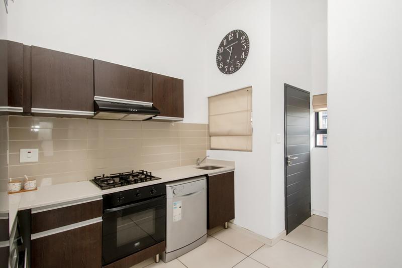 To Let 1 Bedroom Property for Rent in Fourways Gauteng