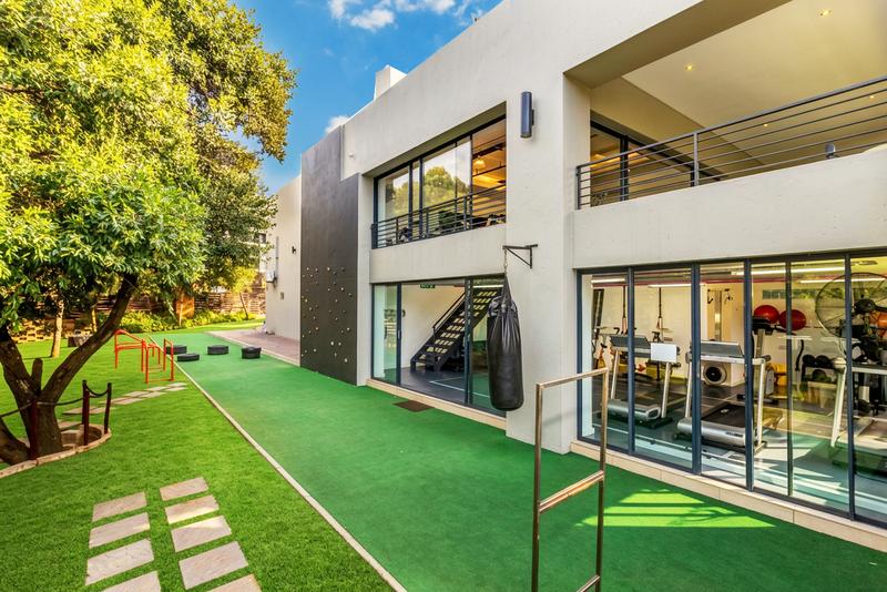 To Let 1 Bedroom Property for Rent in Fourways Gauteng