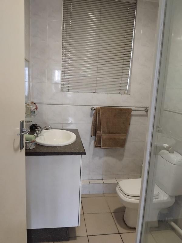 2 Bedroom Property for Sale in Bedford Gardens Gauteng