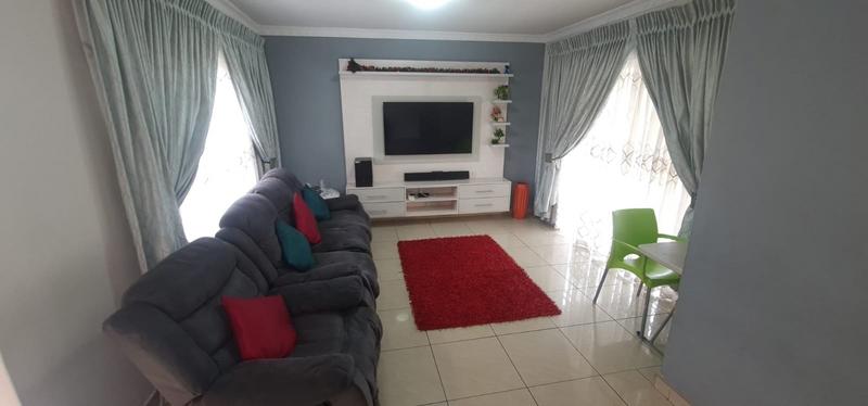 3 Bedroom Property for Sale in Noordwyk Gauteng