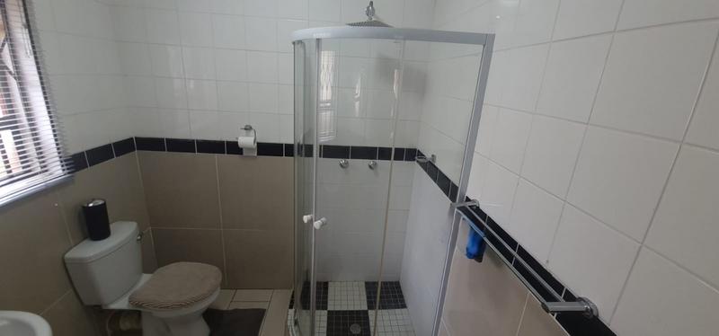 3 Bedroom Property for Sale in Noordwyk Gauteng