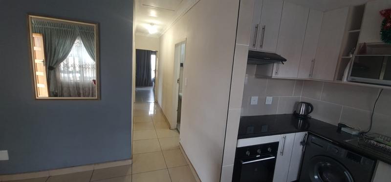 3 Bedroom Property for Sale in Noordwyk Gauteng
