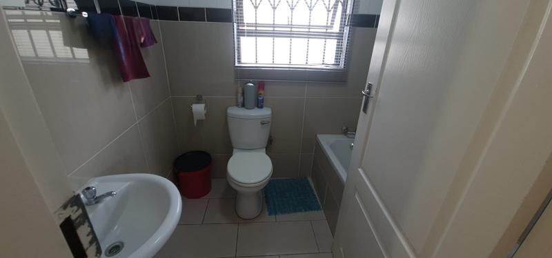 3 Bedroom Property for Sale in Noordwyk Gauteng