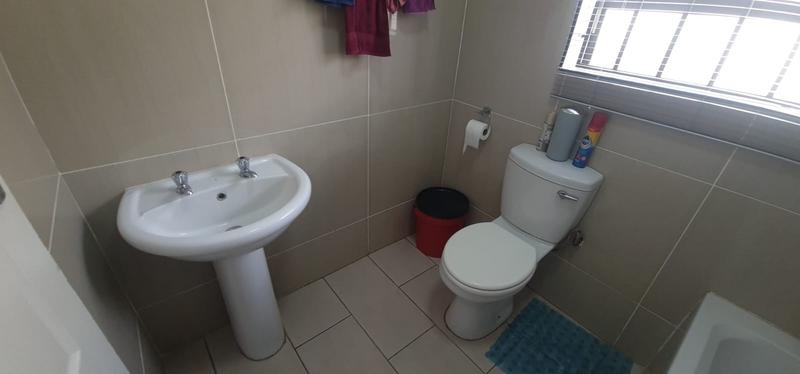 3 Bedroom Property for Sale in Noordwyk Gauteng