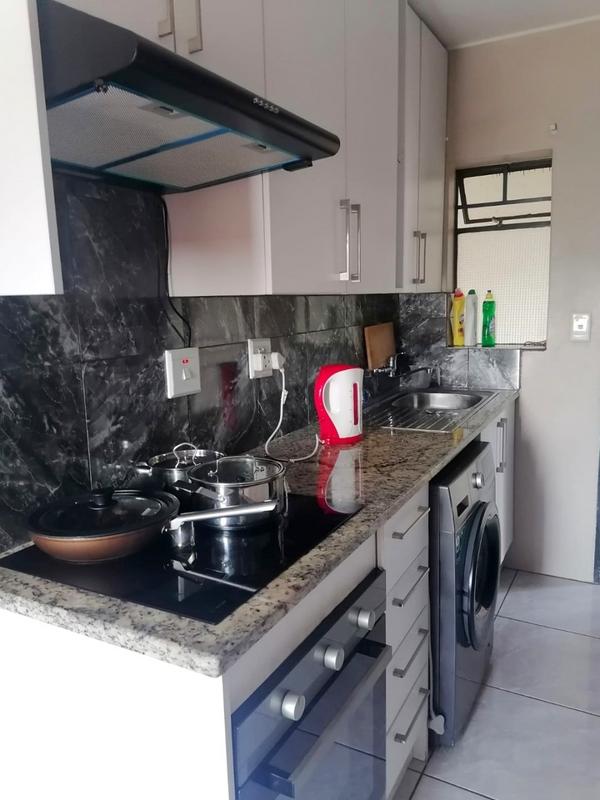 2 Bedroom Property for Sale in Fleurhof Gauteng