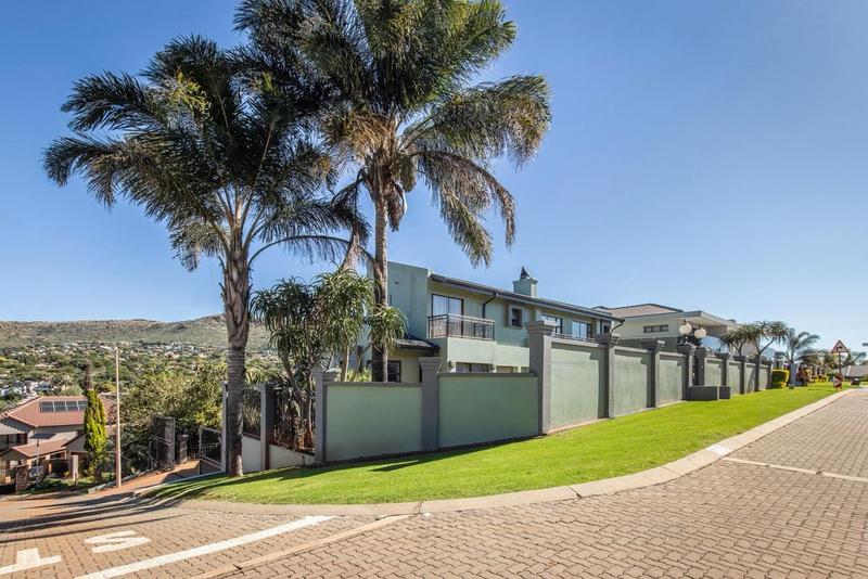 4 Bedroom Property for Sale in Ruimsig Gauteng