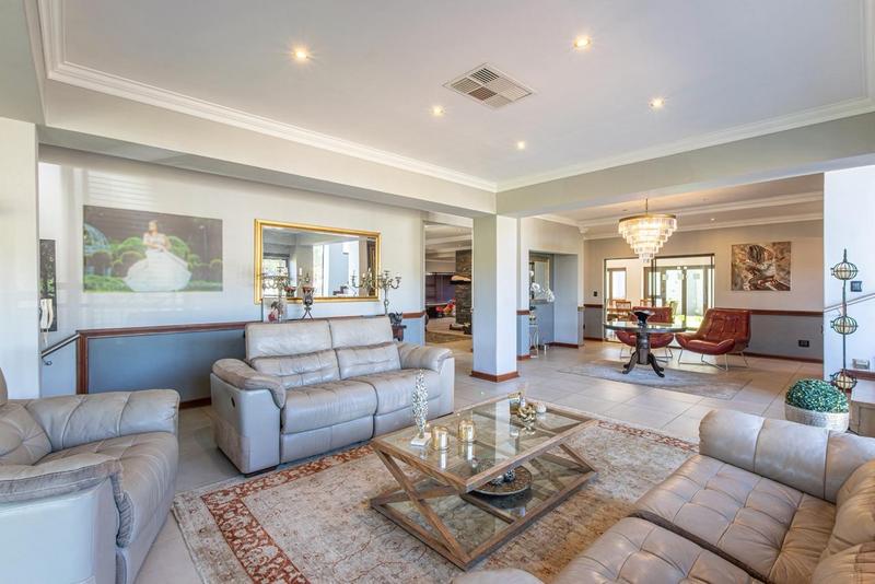 4 Bedroom Property for Sale in Ruimsig Gauteng