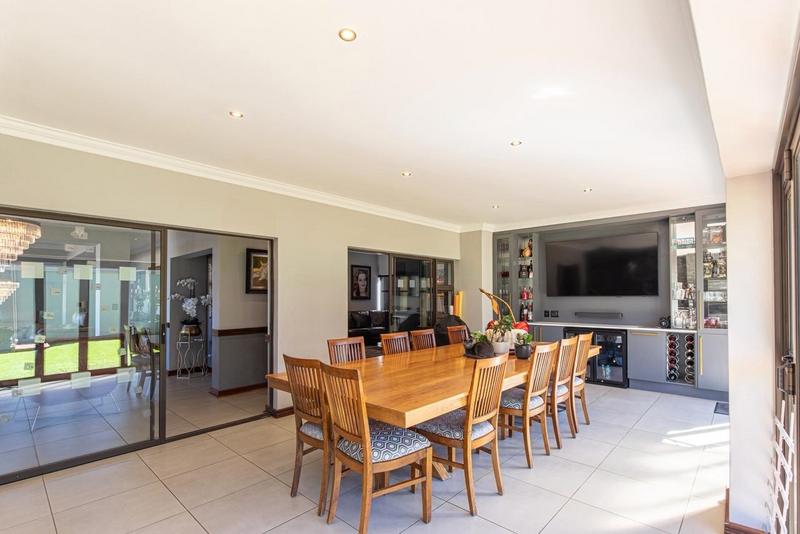 4 Bedroom Property for Sale in Ruimsig Gauteng