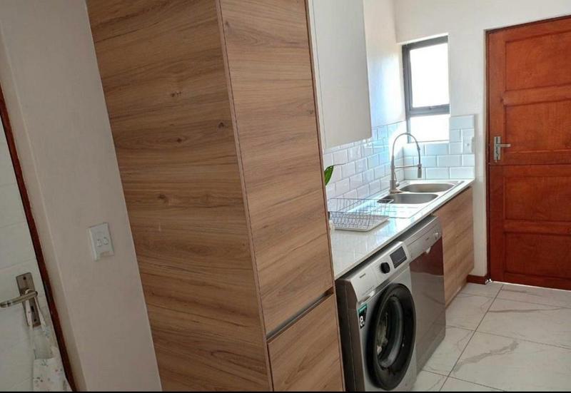 4 Bedroom Property for Sale in Wildtuinpark Gauteng