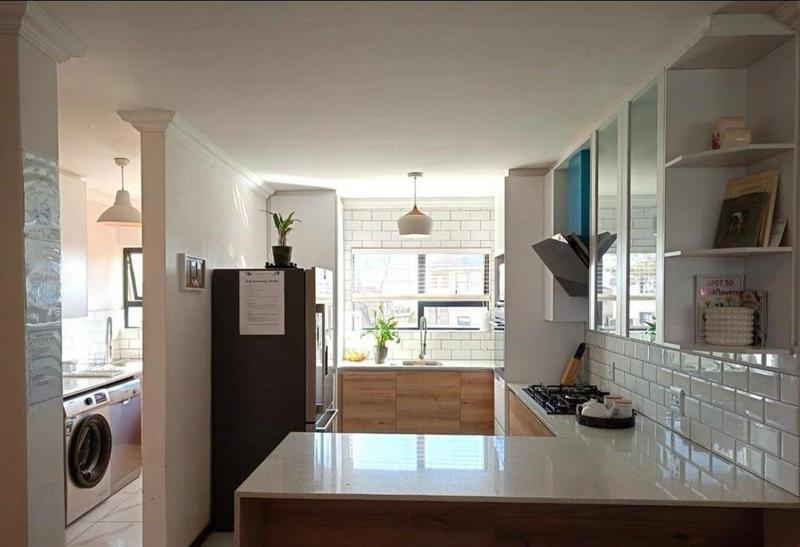 4 Bedroom Property for Sale in Wildtuinpark Gauteng