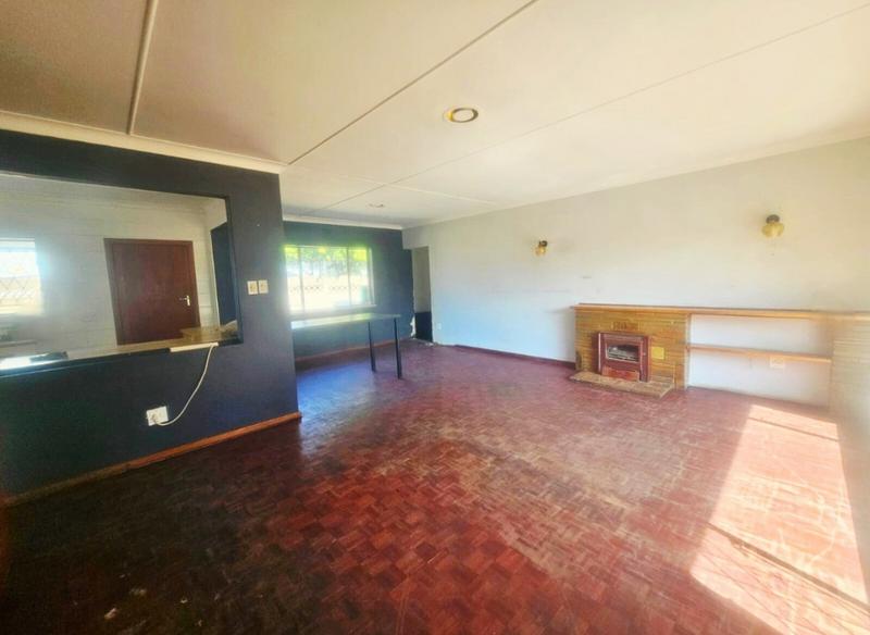 4 Bedroom Property for Sale in Allen Grove Gauteng