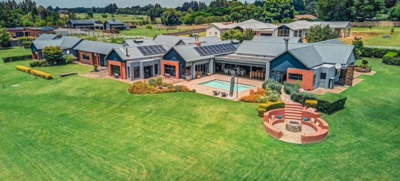 5 Bedroom Property for Sale in Bredell Gauteng